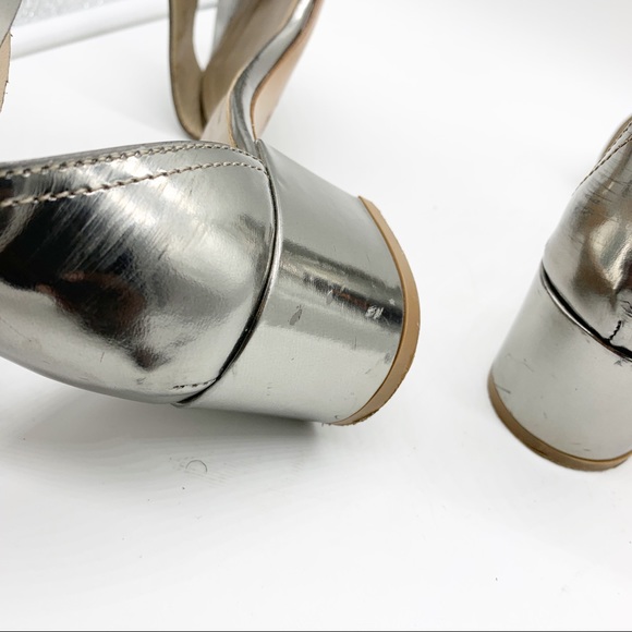 AGL ANKLE STRAP SANDAL SIZE 6. (36) - Picture 5 of 8